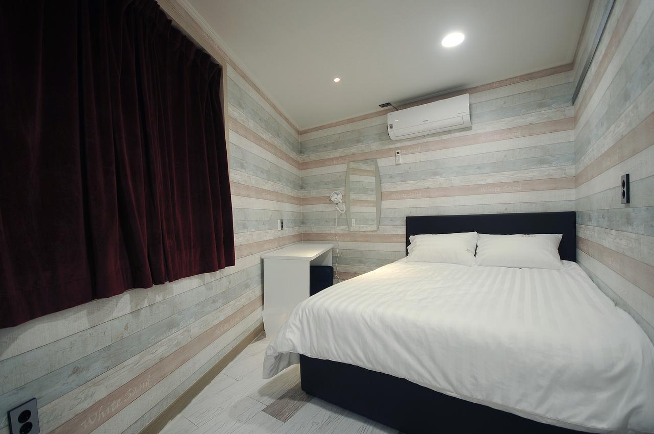 Family Hotel Bnb Пусан Екстер'єр фото