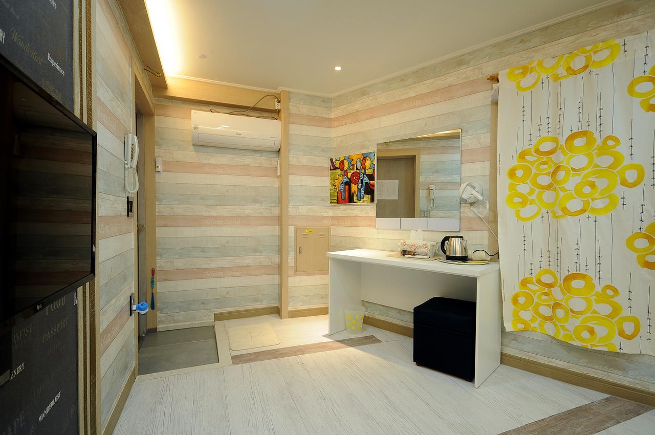 Family Hotel Bnb Пусан Екстер'єр фото