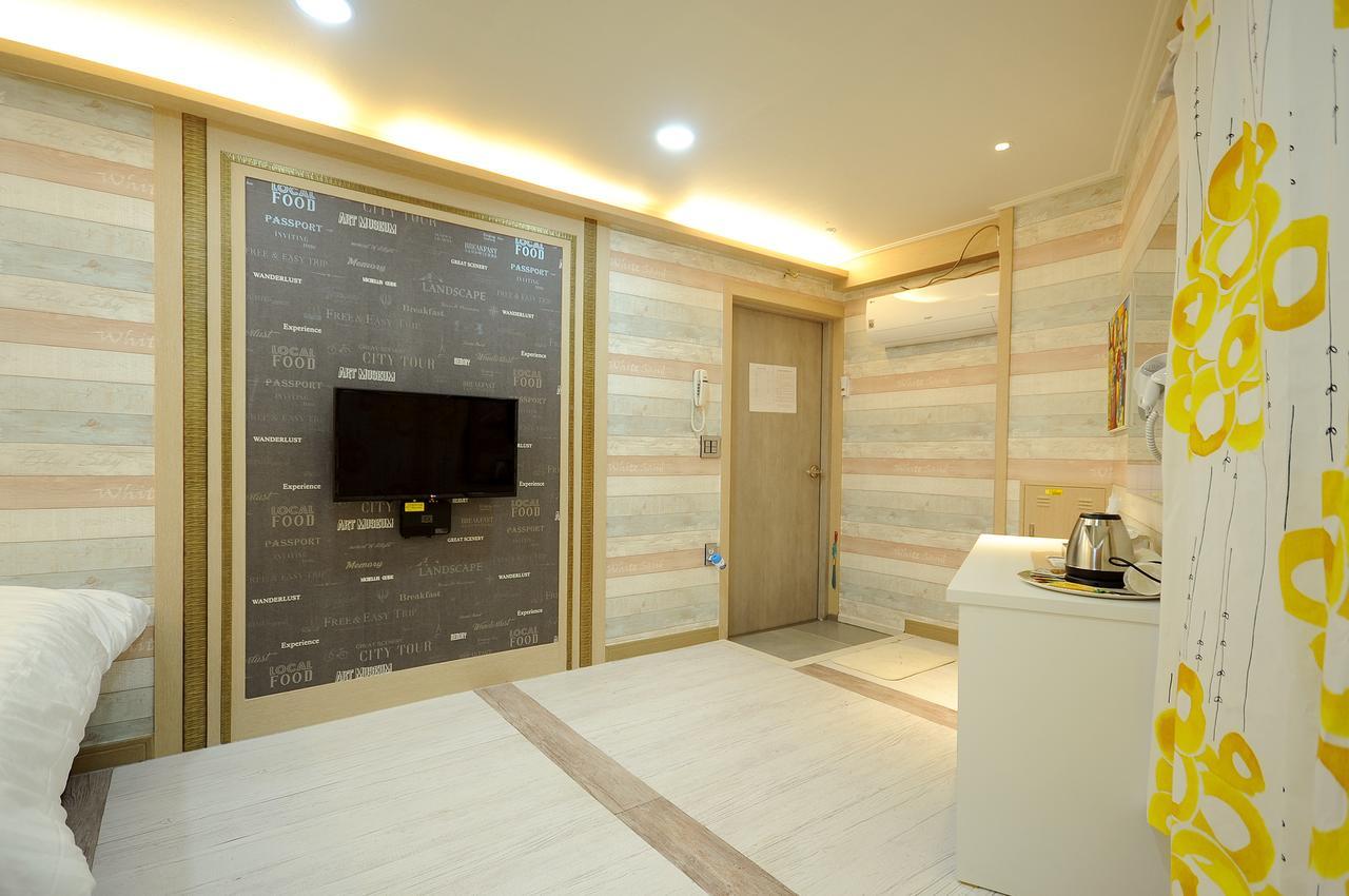 Family Hotel Bnb Пусан Екстер'єр фото
