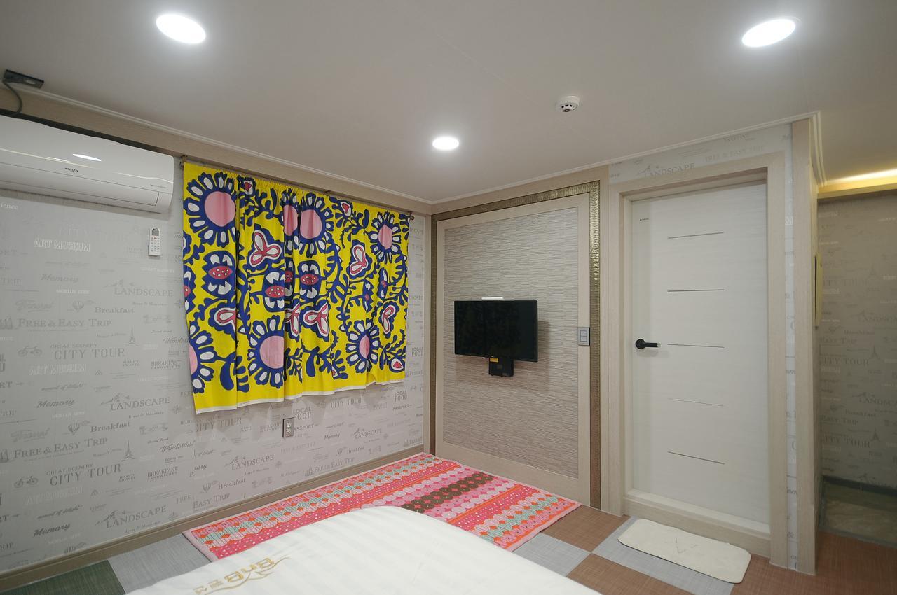 Family Hotel Bnb Пусан Екстер'єр фото
